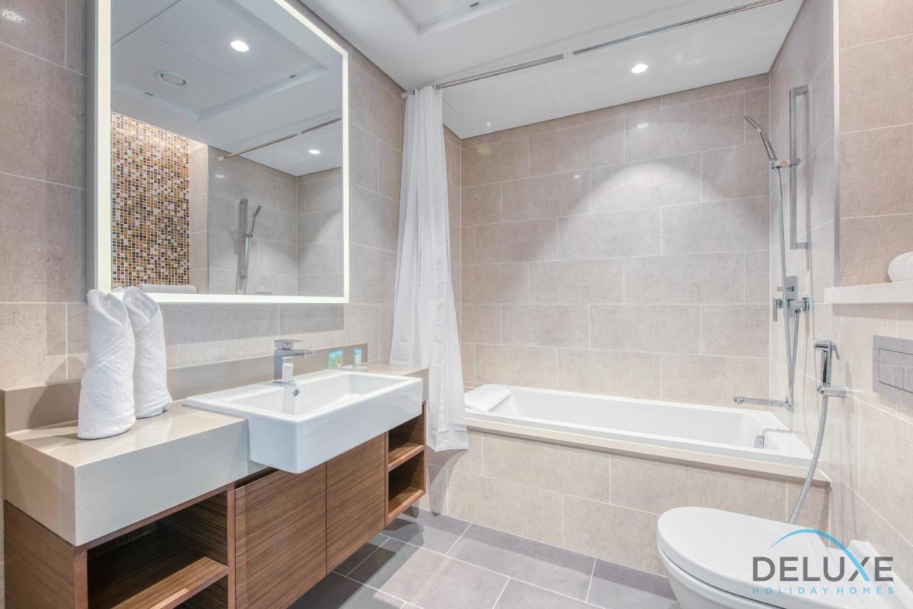 Notable 2Br At Sobha Hartland Greens Mbr City By Deluxe Holiday Homes Dubaj Zewnętrze zdjęcie