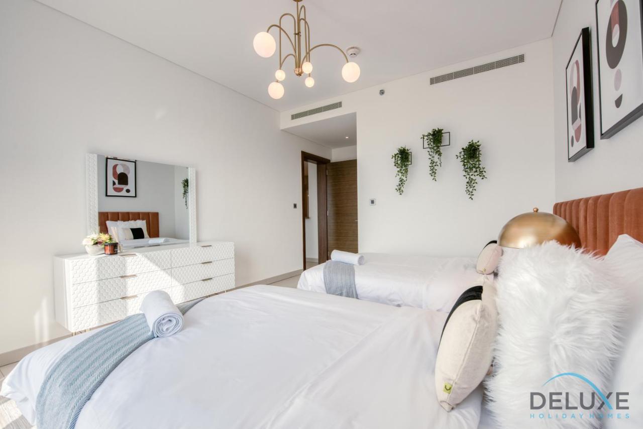 Notable 2Br At Sobha Hartland Greens Mbr City By Deluxe Holiday Homes Dubaj Zewnętrze zdjęcie